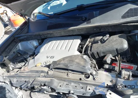 2013 Toyota Highlander Base V6 из США, поврежденный, VIN 5TDBK3EH2DS204403